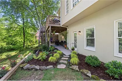 5350 Dunwoody Club Creek, Peachtree Corners, GA 30360 - Photo 40