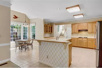 2010 Milfield Circle, Snellville, GA 30078 - Photo 12