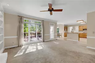 2010 Milfield Cir, Snellville, GA 30078 - Photo 10