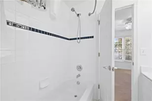6 Wilburn Ct, Decatur, GA 30030 - Photo 24