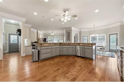348 Aviemore Lane, Suwanee, GA 30024 - Photo 12