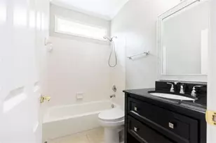 1038 Island View Ct, Buford, GA 30518 - Photo 12
