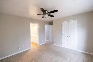 1038 Island View Ct, Buford, GA 30518 - Photo 24