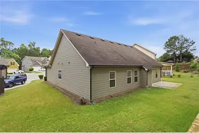 2091 Line Drive, Lawrenceville, GA 30043 - Photo 28