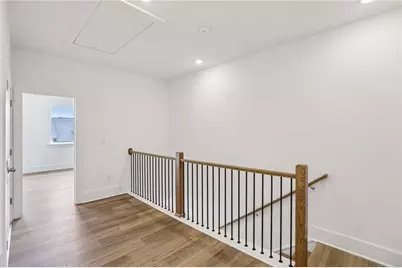 1611 Worley Way NW, Atlanta, GA 30318 - Photo 10