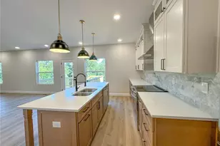 5719 Calm Valley Point, Flowery Branch, GA 30542 - Photo 8