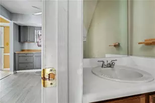 8577 Jamestown Way, Jonesboro, GA 30238 - Photo 16