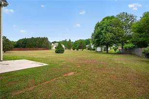 200 Essex Pl, Ellenwood, GA 30294 - Photo 44