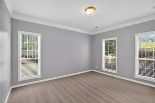 200 Essex Pl, Ellenwood, GA 30294 - Photo 10