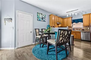 4512 Parkview Square, Atlanta, GA 30349 - Photo 6