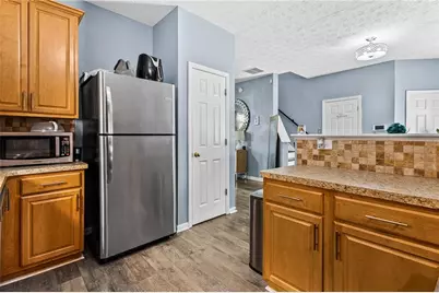 4512 Parkview Square, Atlanta, GA 30349 - Photo 2
