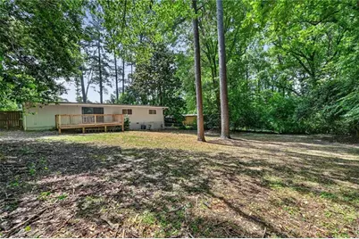 2462 Skyland Trail NE, Brookhaven, GA 30319 - Photo 18