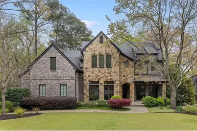 4915 Northway Drive NE, Sandy Springs, GA 30342 - Photo 4