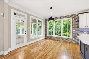 215 Lynwood Ct, Roswell, GA 30075 - Photo 14