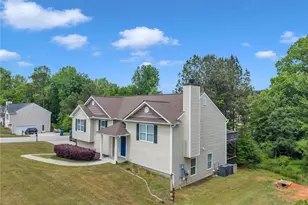 2126 Crown Park Dr, Winder, GA 30680 - Photo 34