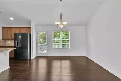 2126 Crown Park Drive, Winder, GA 30680 - Photo 8