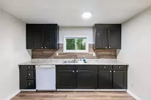 8490 Belton Bridge Rd, Lula, GA 30554 - Photo 8