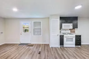 8490 Belton Bridge Rd, Lula, GA 30554 - Photo 6