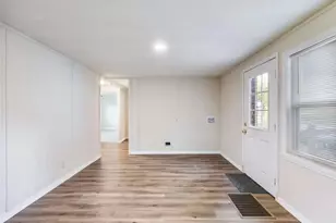 8490 Belton Bridge Rd, Lula, GA 30554 - Photo 10