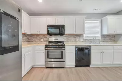 225 Lassiter Drive, Covington, GA 30016 - Photo 10