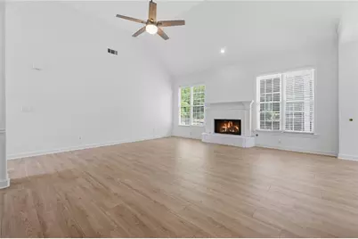 325 North Court, Alpharetta, GA 30004 - Photo 8