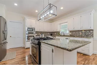 5460 Lichenhearth Court, Stone Mountain, GA 30087 - Photo 10