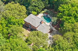 1812 Valley Rd NE, Gainesville, GA 30501 - Photo 2