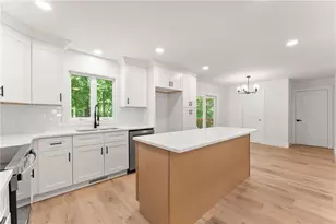 1476 W Lake Dr, Gainesville, GA 30501 - Photo 24