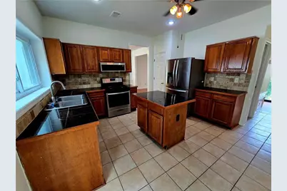 639 Stonebridge Loop, Lithonia, GA 30058 - Photo 18