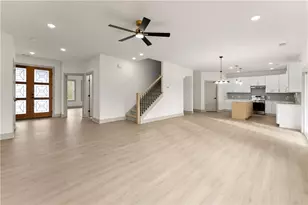 403 Magnolia Ave, Jefferson, GA 30549 - Photo 8