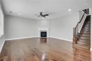 5935 Stansbury Summit, Alpharetta, GA 30005 - Photo 6