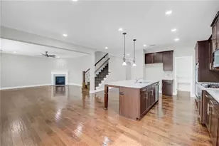 5935 Stansbury Summit, Alpharetta, GA 30005 - Photo 12