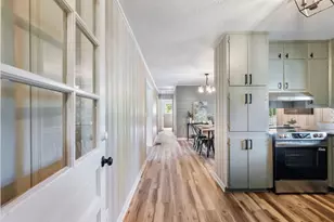 101 Maddox Rd, Buford, GA 30518 - Photo 10