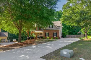 2137 Albert Jones Dr, Loganville, GA 30052 - Photo 8