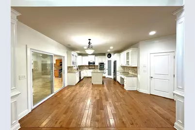 5195 Wickingham Lane, Suwanee, GA 30024 - Photo 16