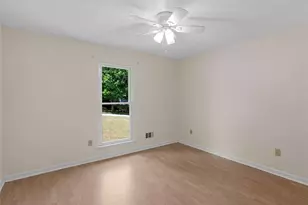 442 Creek View Ct, McDonough, GA 30252 - Photo 16