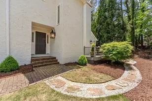 2585 Links End, Roswell, GA 30076 - Photo 2