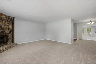 7085 Hania Drive, Fairburn, GA 30213 - Photo 10