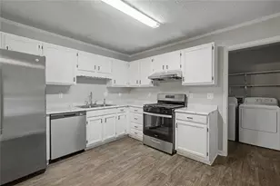 7085 Hania Dr, Fairburn, GA 30213 - Photo 20