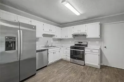 7085 Hania Drive, Fairburn, GA 30213 - Photo 18