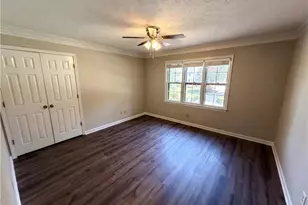2360 Kimbrough Ct, Atlanta, GA 30350 - Photo 4