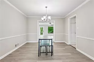 5717 Braddock Ct, Atlanta, GA 30350 - Photo 6