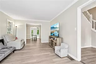 5717 Braddock Ct, Atlanta, GA 30350 - Photo 8