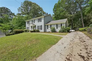 5717 Braddock Ct, Atlanta, GA 30350 - Photo 2
