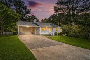 3142 Rocky Point Ct, Snellville, GA 30078 - Photo 1