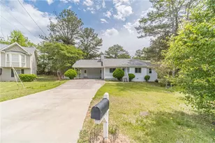 3142 Rocky Point Ct, Snellville, GA 30078 - Photo 2
