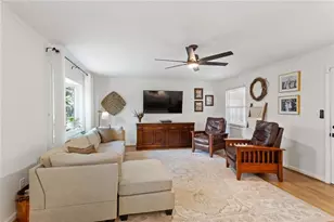 2624 Peeler Rd, Atlanta, GA 30360 - Photo 10
