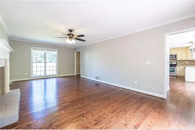 1093 Wash Lee Drive SW, Lilburn, GA 30047 - Photo 18