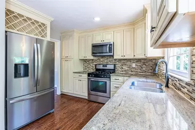 1093 Wash Lee Drive SW, Lilburn, GA 30047 - Photo 12