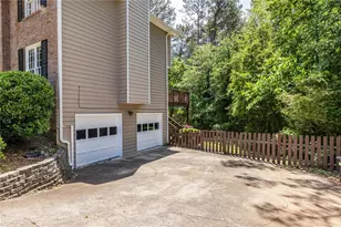 1093 Wash Lee Dr SW, Lilburn, GA 30047 - Photo 46